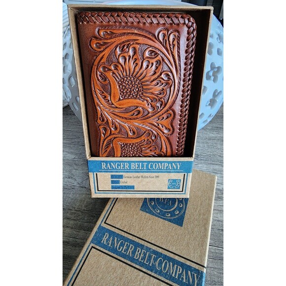 Western  Leather Bi-fold Rodeo Wallet Floral Tooled Ranger Cordovan Stitch Edge - Picture 8 of 9